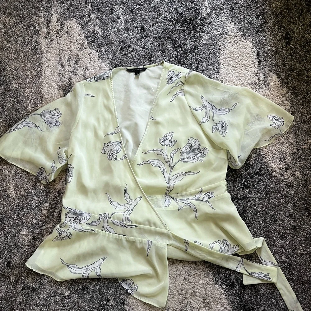Banana Republic Green Wrap Blouse with Tie Front - Picture 1 of 5
